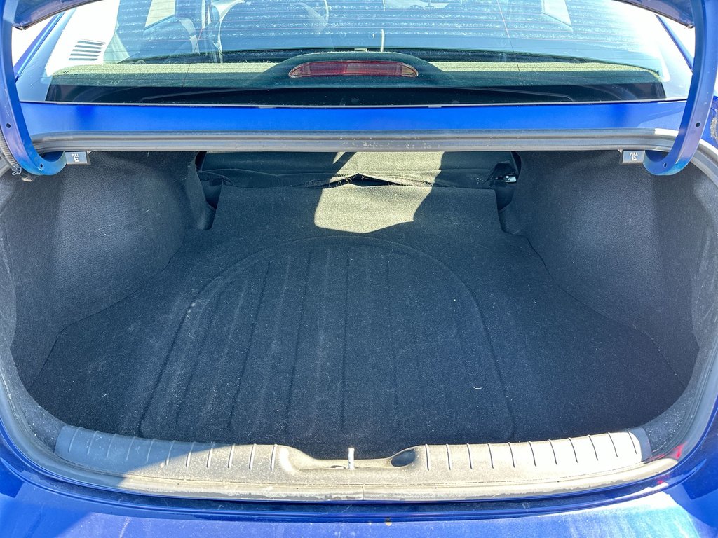 2021 Hyundai Elantra Preferred Tech | Roof | HtdSteering | Keyless in Saint John, New Brunswick - 36 - w1024h768px