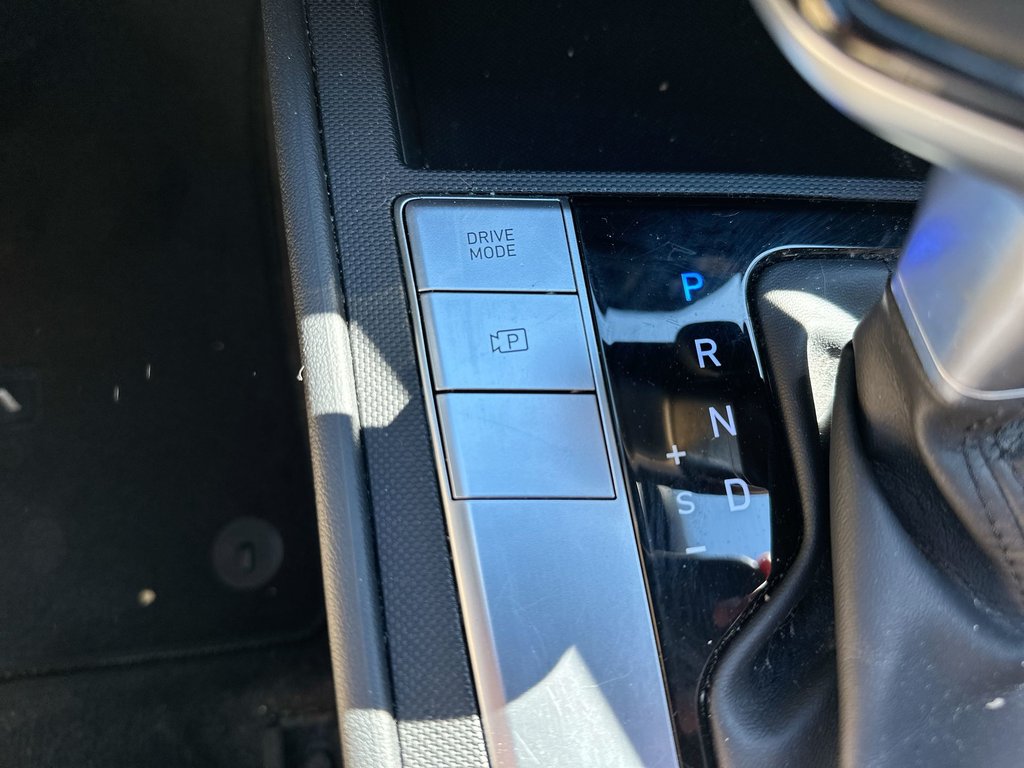 2021 Hyundai Elantra Preferred Tech | Roof | HtdSteering | Keyless in Saint John, New Brunswick - 31 - w1024h768px