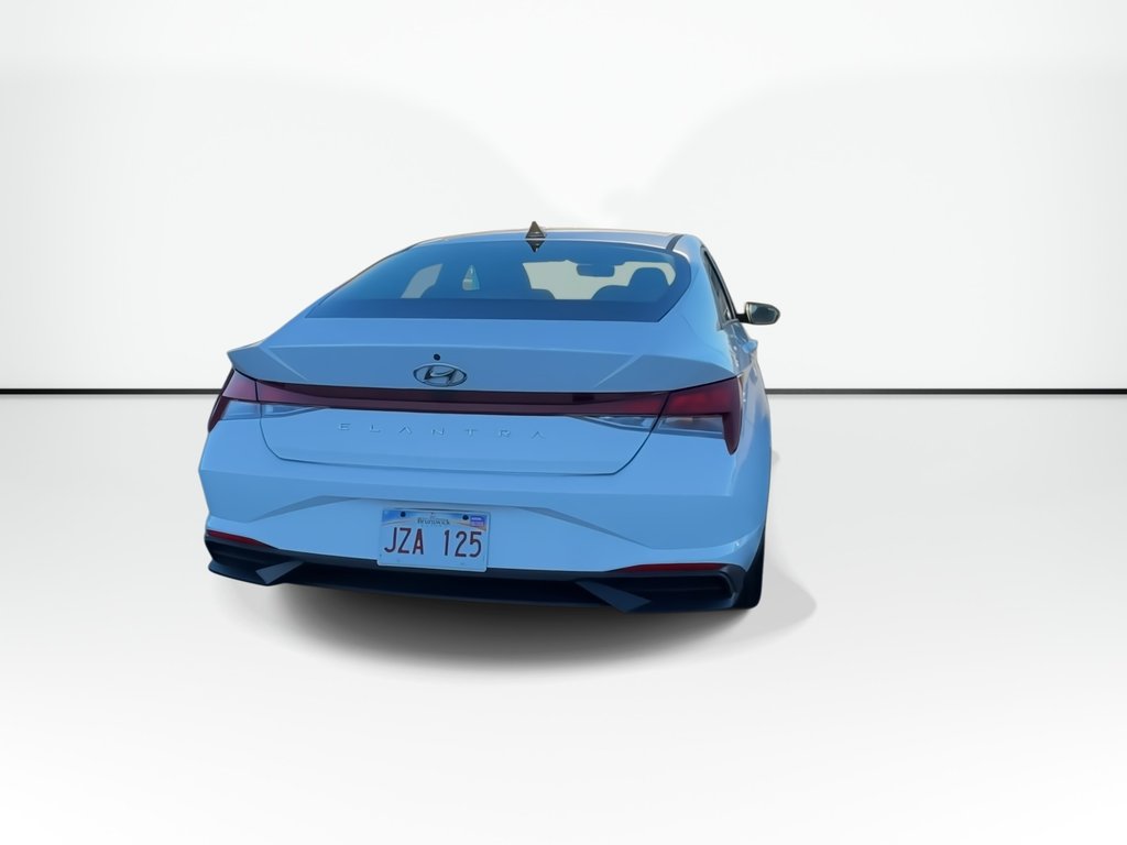2022 Hyundai Elantra Essential | Cam | HtdSeats | Warranty to 2027 in Saint John, New Brunswick - 8 - w1024h768px