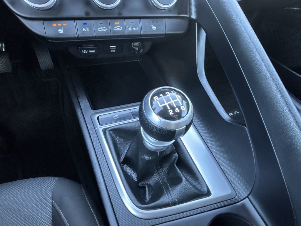 2022 Hyundai Elantra Essential | Cam | HtdSeats | Warranty to 2027 in Saint John, New Brunswick - 27 - w1024h768px