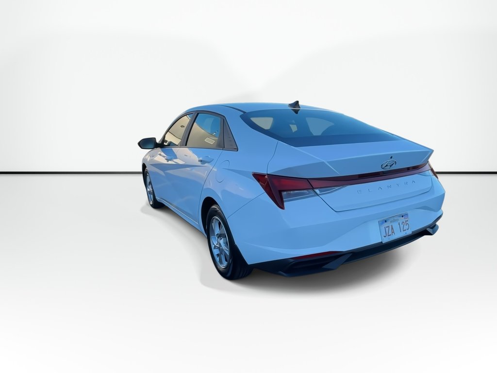 2022 Hyundai Elantra Essential | Cam | HtdSeats | Warranty to 2027 in Saint John, New Brunswick - 7 - w1024h768px