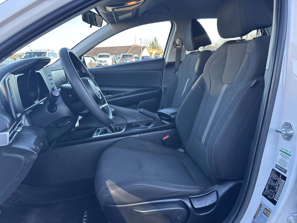 2022 Hyundai Elantra Essential | Cam | HtdSeats | Warranty to 2027 in Saint John, New Brunswick - 11 - w1024h768px
