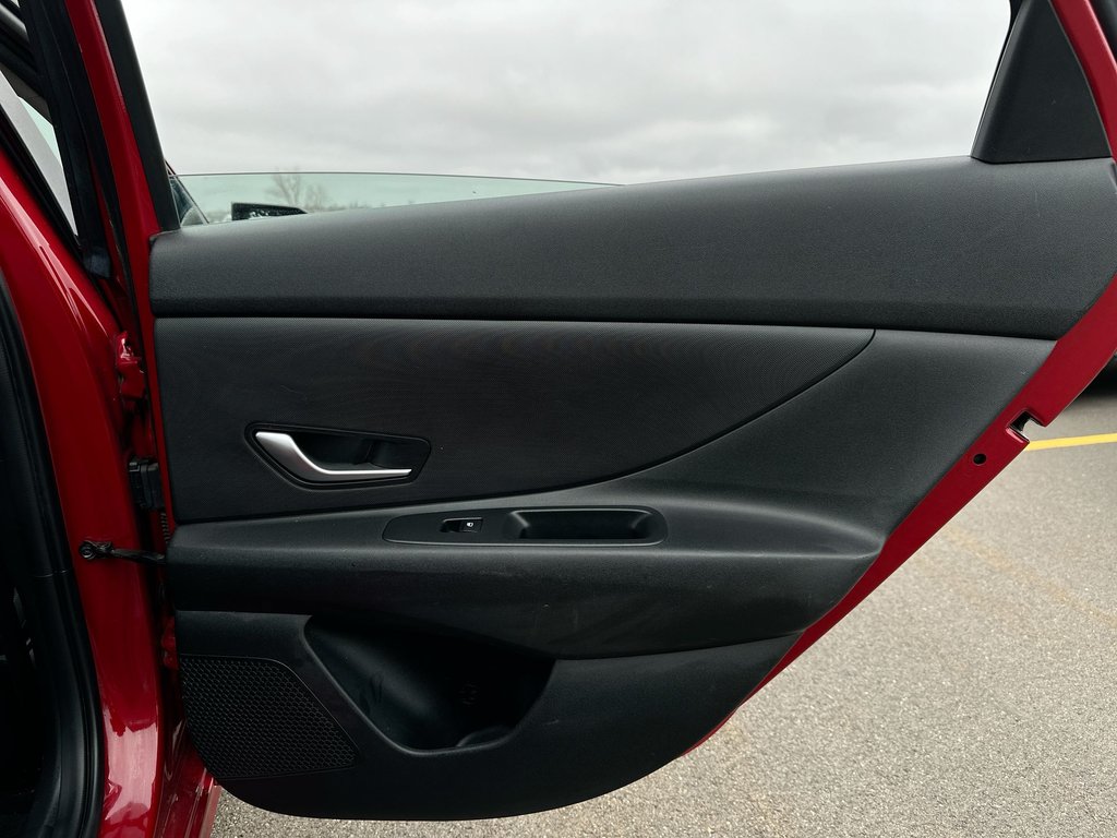 2022 Hyundai Elantra Essential | Cam | HtdSeat | Bluetooth | USB | Aux in Saint John, New Brunswick - 41 - w1024h768px