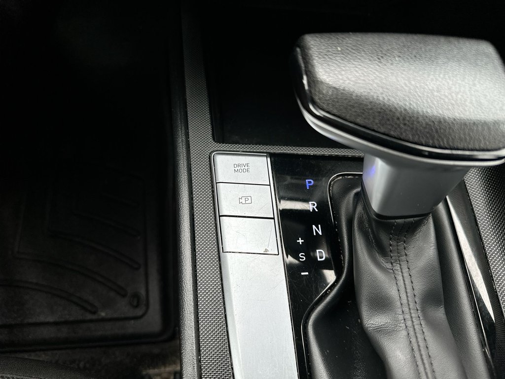 2022 Hyundai Elantra Essential | Cam | HtdSeat | Bluetooth | USB | Aux in Saint John, New Brunswick - 31 - w1024h768px