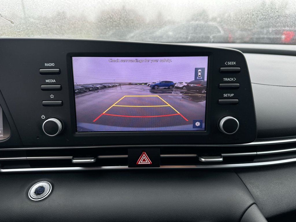 2022 Hyundai Elantra Preferred | Htd Whl | Keyless | Warranty to 2026 in Saint John, New Brunswick - 26 - w1024h768px