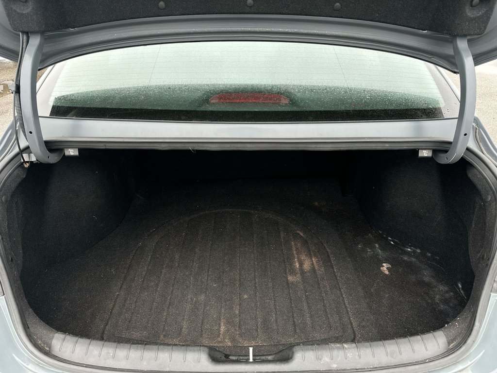 2022 Hyundai Elantra Preferred | Htd Whl | Keyless | Warranty to 2026 in Saint John, New Brunswick - 36 - w1024h768px