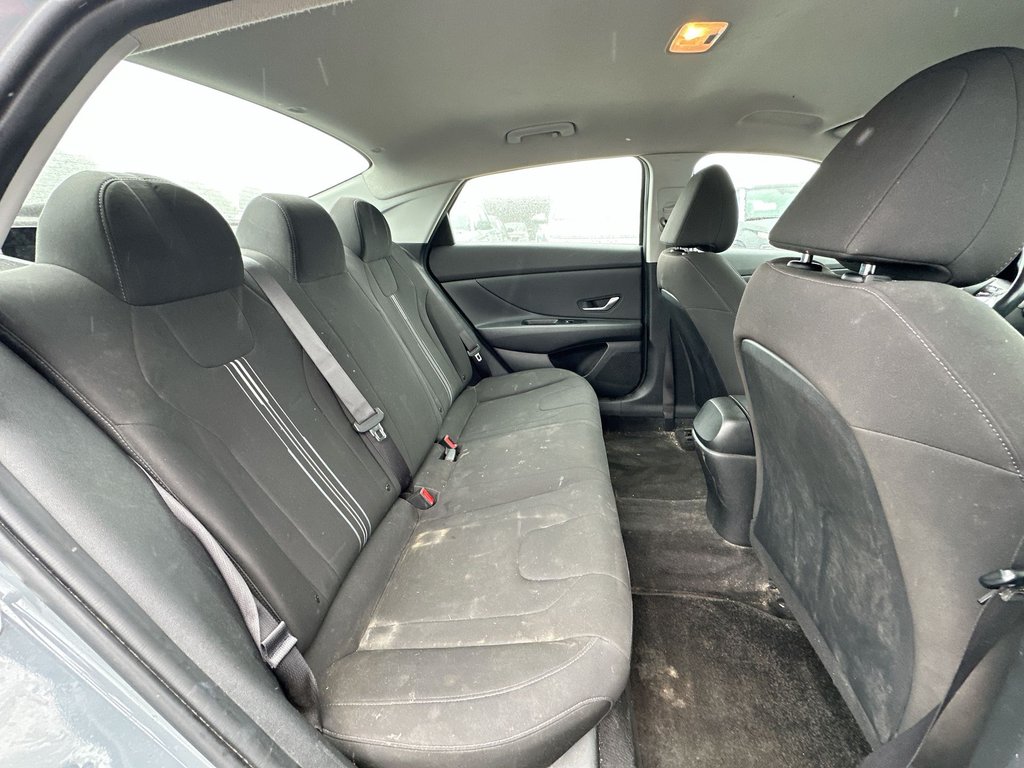 2022 Hyundai Elantra Preferred | Htd Whl | Keyless | Warranty to 2026 in Saint John, New Brunswick - 39 - w1024h768px