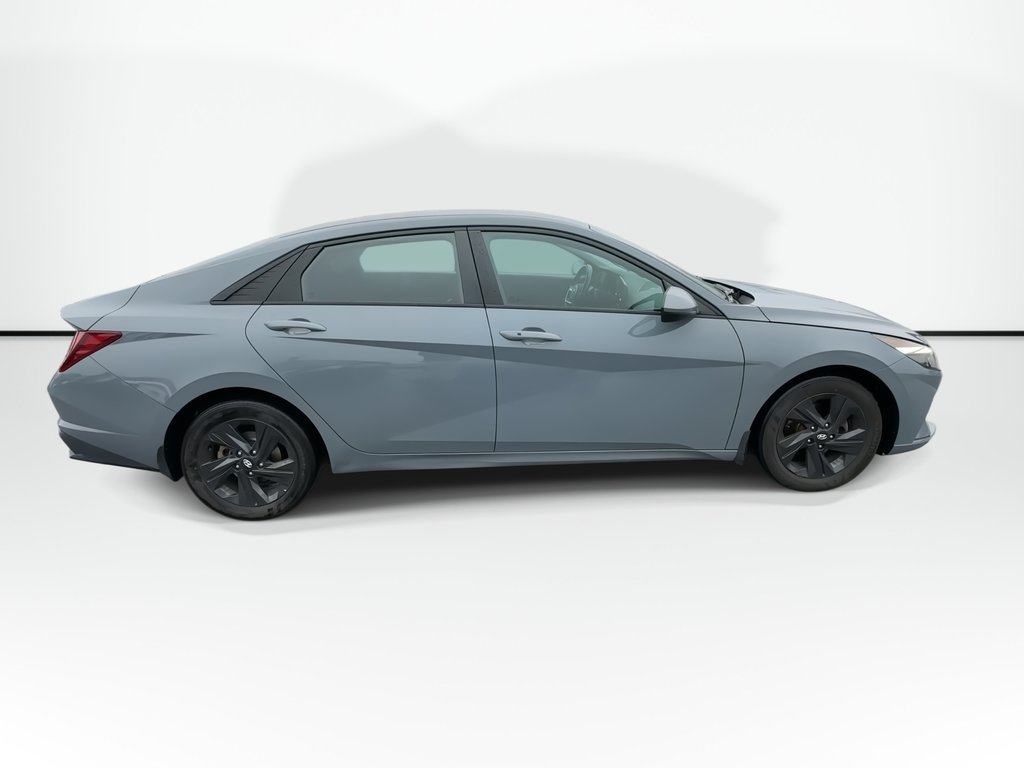 2022 Hyundai Elantra Preferred | Htd Whl | Keyless | Warranty to 2026 in Saint John, New Brunswick - 6 - w1024h768px