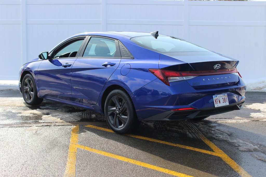 Hyundai Elantra Preferred | Cam | USB | HtdSeat | Warranty to 2028 2023 à Saint John, Nouveau-Brunswick - 5 - w1024h768px