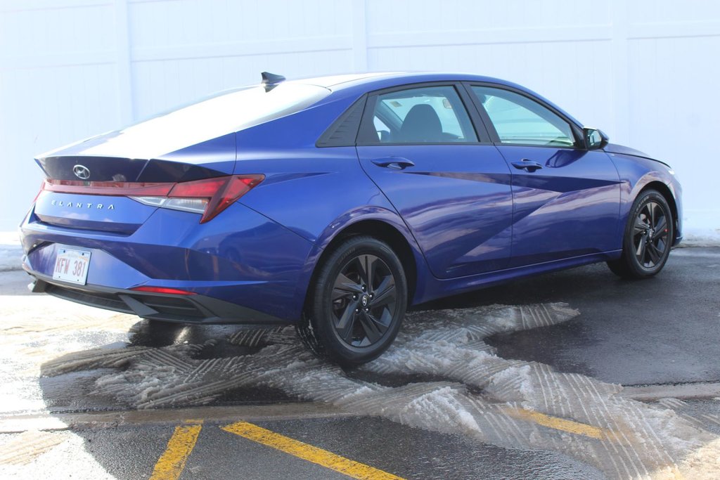 Hyundai Elantra Preferred | Cam | USB | HtdSeat | Warranty to 2028 2023 à Saint John, Nouveau-Brunswick - 7 - w1024h768px