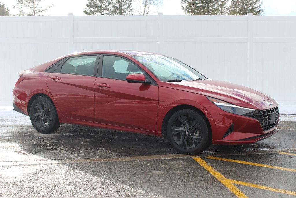 Hyundai Elantra Preferred | Cam | USB | HtdSeat | Warranty to 2028 2023 à Saint John, Nouveau-Brunswick - 1 - w1024h768px