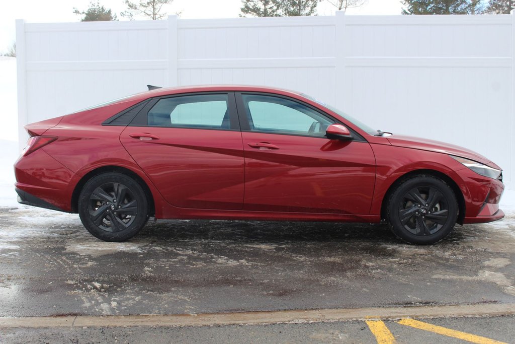 Hyundai Elantra Preferred | Cam | USB | HtdSeat | Warranty to 2028 2023 à Saint John, Nouveau-Brunswick - 8 - w1024h768px