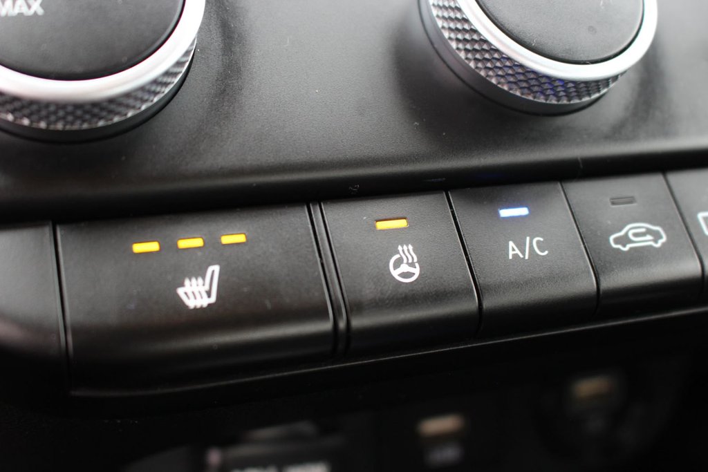 2023 Hyundai Elantra Preferred | HtdSeat | Cam | USB | Warranty to 2028 in Saint John, New Brunswick - 41 - w1024h768px