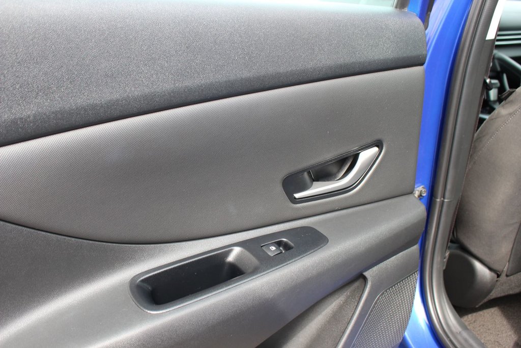 2023 Hyundai Elantra in Antigonish, Nova Scotia - 22 - w1024h768px