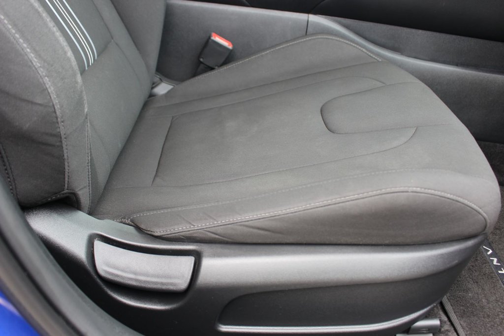 2023 Hyundai Elantra in Antigonish, Nova Scotia - 30 - w1024h768px