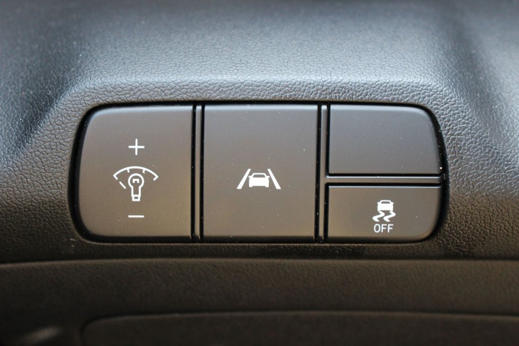 Hyundai Elantra Tech | SunRoof | HtdSeats | Cam | Warranty to 2028 2023 à Saint John, Nouveau-Brunswick - 20 - w1024h768px