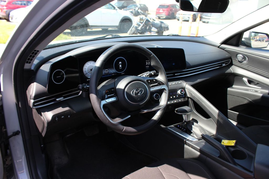 Hyundai Elantra Tech | SunRoof | HtdSeats | Cam | Warranty to 2028 2023 à Saint John, Nouveau-Brunswick - 11 - w1024h768px