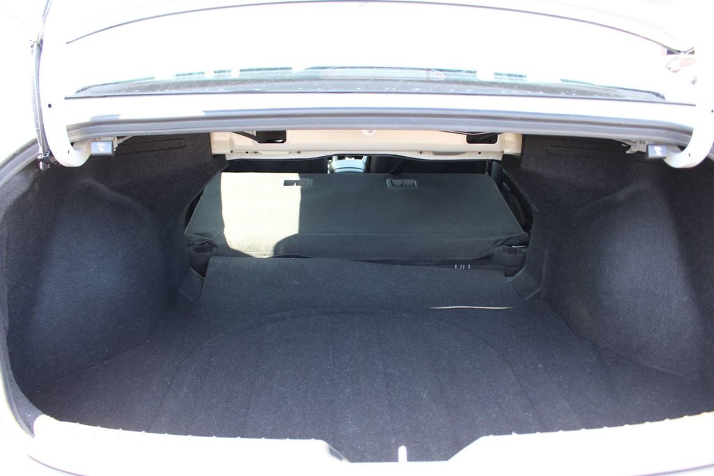 Hyundai Elantra Tech | SunRoof | HtdSeats | Cam | Warranty to 2028 2023 à Saint John, Nouveau-Brunswick - 33 - w1024h768px
