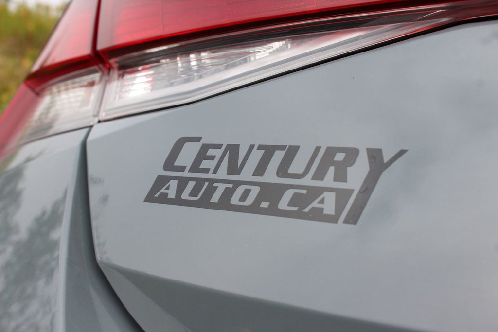2023 Hyundai Elantra Preferred | HtdSeat | Cam | USB | Warranty to 2027 in Saint John, New Brunswick - 40 - w1024h768px