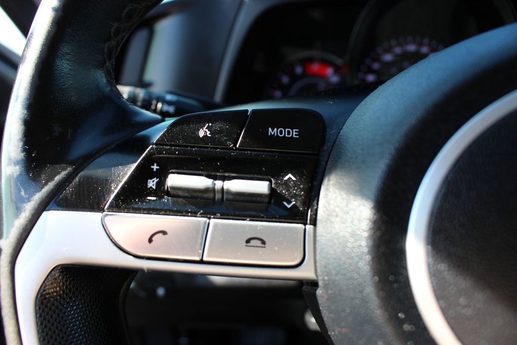 2023 Hyundai Elantra Preferred | HtdSeat | Cam | USB | Warranty to 2027 in Saint John, New Brunswick - 14 - w1024h768px
