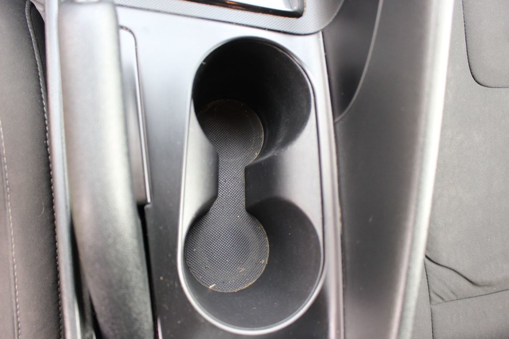 2023 Hyundai Elantra Preferred | HtdSeat | Cam | USB | Warranty to 2027 in Saint John, New Brunswick - 35 - w1024h768px