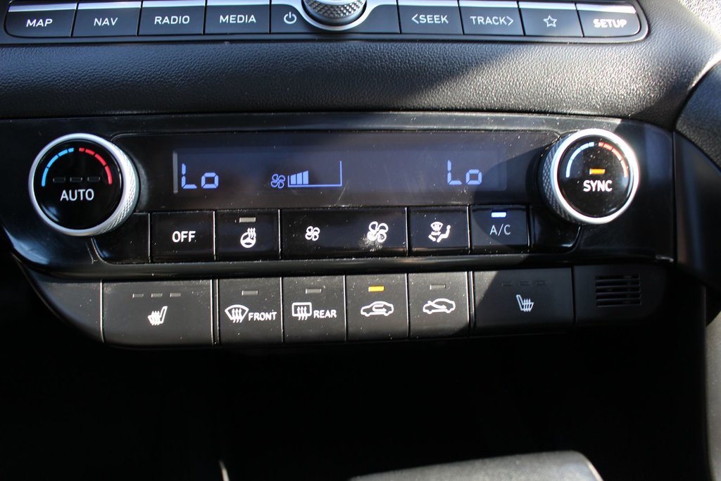2023 Hyundai Elantra Preferred Tech | Roof | Cam | Warranty to 2028 in Saint John, New Brunswick - 29 - w1024h768px