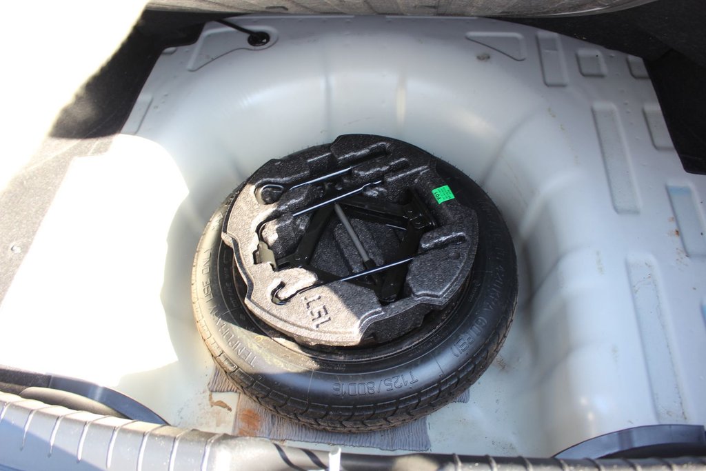 2023 Hyundai Elantra Preferred Tech | Roof | Cam | Warranty to 2028 in Saint John, New Brunswick - 50 - w1024h768px