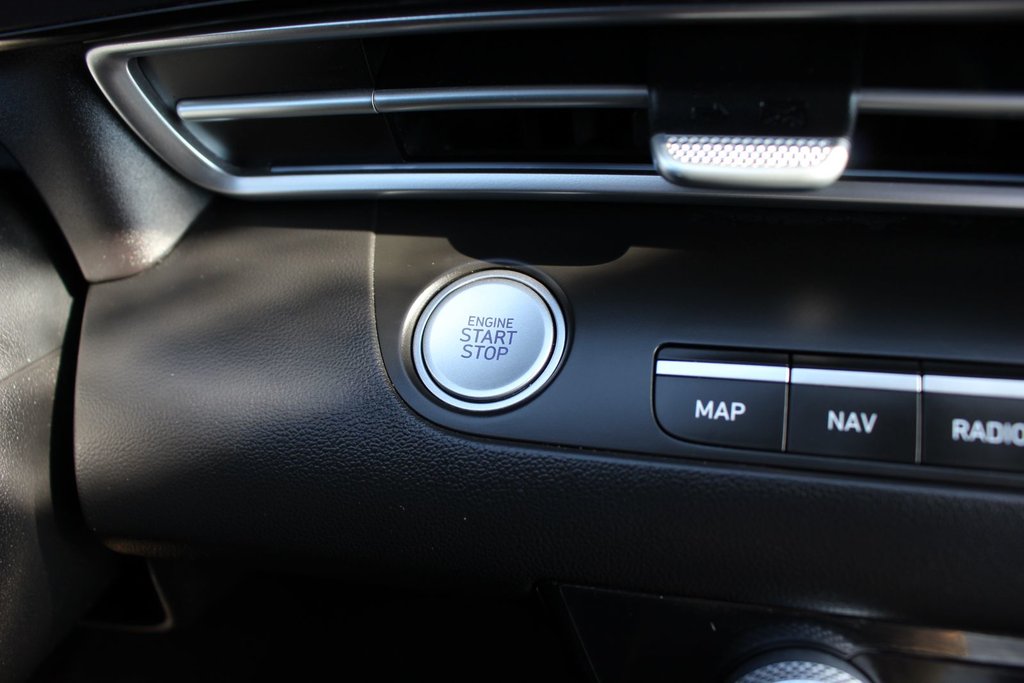 2023 Hyundai Elantra Preferred Tech | Roof | Cam | Warranty to 2028 in Saint John, New Brunswick - 43 - w1024h768px