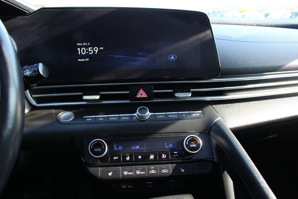 2023 Hyundai Elantra Preferred Tech | Roof | Cam | Warranty to 2028 in Saint John, New Brunswick - 26 - w1024h768px