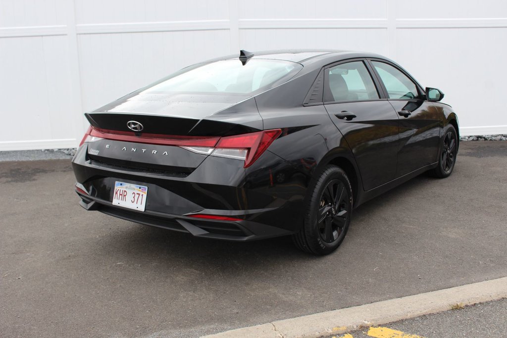 Hyundai Elantra Preferred | HtdSeats | Cam | Warranty to 2028 2023 à Saint John, Nouveau-Brunswick - 7 - w1024h768px