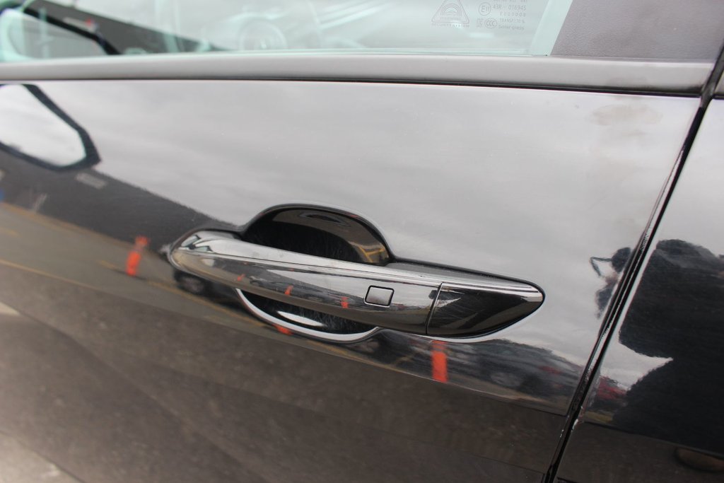 Hyundai Elantra Preferred | HtdSeats | Cam | Warranty to 2028 2023 à Saint John, Nouveau-Brunswick - 10 - w1024h768px