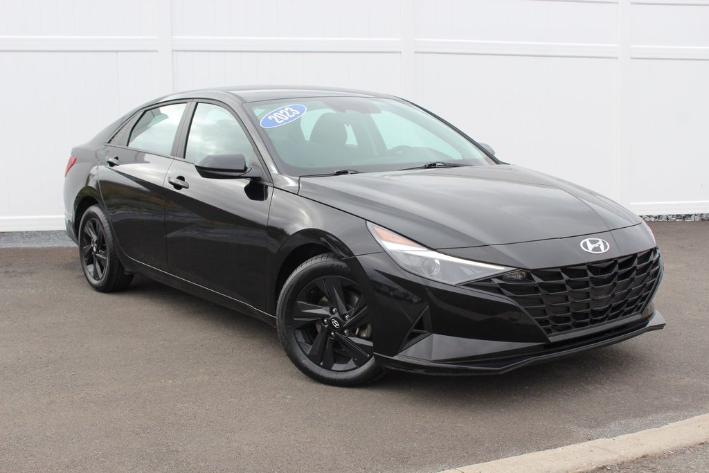 Hyundai Elantra Preferred | HtdSeats | Cam | Warranty to 2028 2023 à Saint John, Nouveau-Brunswick - 1 - w1024h768px