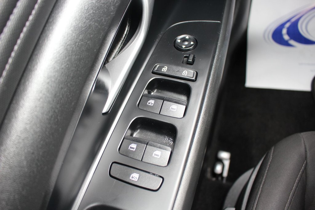 Hyundai Elantra Preferred | HtdSeats | Cam | Warranty to 2028 2023 à Saint John, Nouveau-Brunswick - 39 - w1024h768px