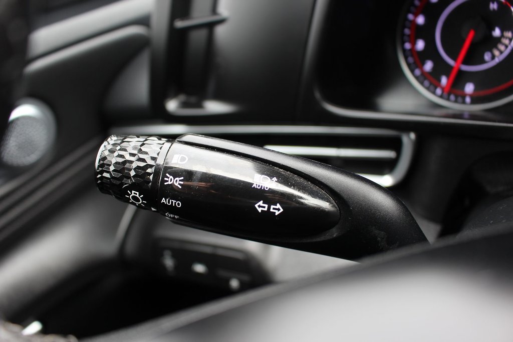 Hyundai Elantra Preferred | HtdSeats | Cam | Warranty to 2028 2023 à Saint John, Nouveau-Brunswick - 19 - w1024h768px