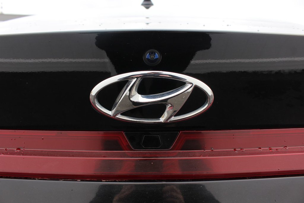 Hyundai Elantra Preferred | HtdSeats | Cam | Warranty to 2028 2023 à Saint John, Nouveau-Brunswick - 61 - w1024h768px