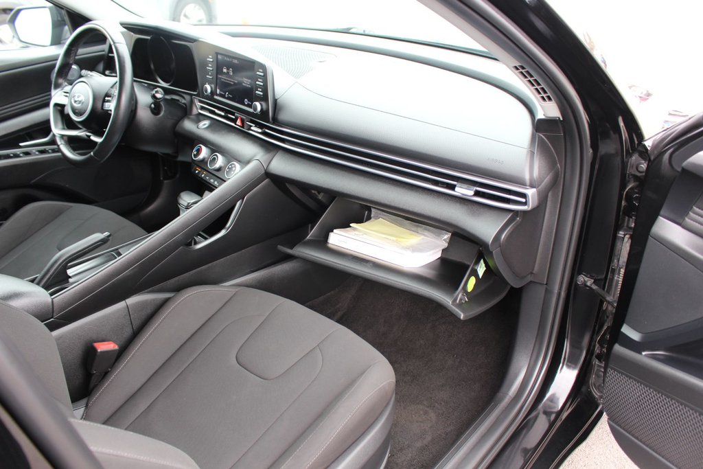 Hyundai Elantra Preferred | HtdSeats | Cam | Warranty to 2028 2023 à Saint John, Nouveau-Brunswick - 51 - w1024h768px