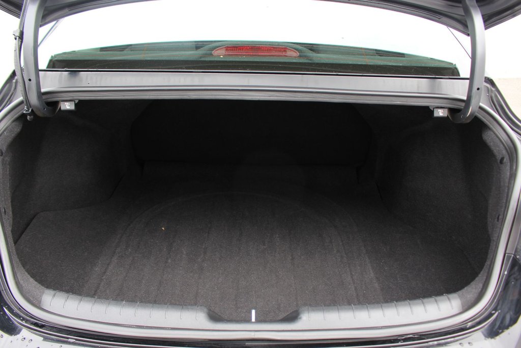 Hyundai Elantra Preferred | HtdSeats | Cam | Warranty to 2028 2023 à Saint John, Nouveau-Brunswick - 62 - w1024h768px