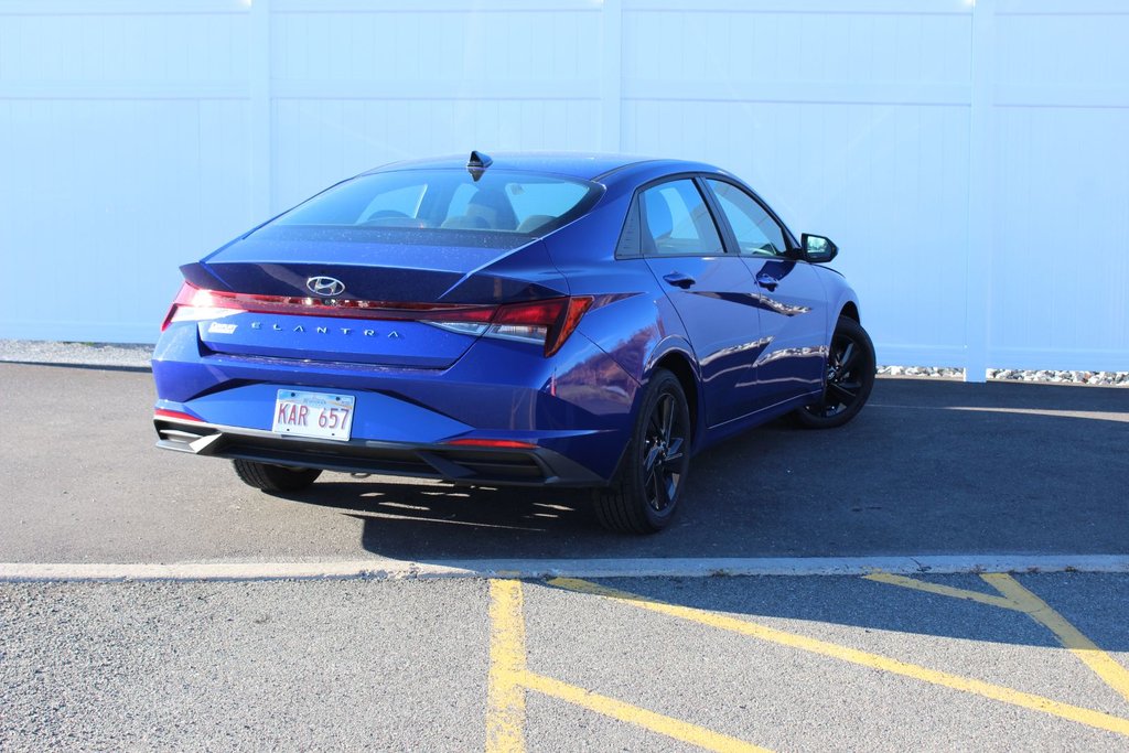 2023 Hyundai Elantra Preferred | HtdSeats | Cam | Warranty to 2028 in Saint John, New Brunswick - 7 - w1024h768px