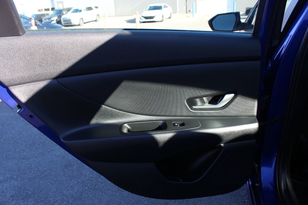 2023 Hyundai Elantra Preferred | HtdSeats | Cam | Warranty to 2028 in Saint John, New Brunswick - 41 - w1024h768px