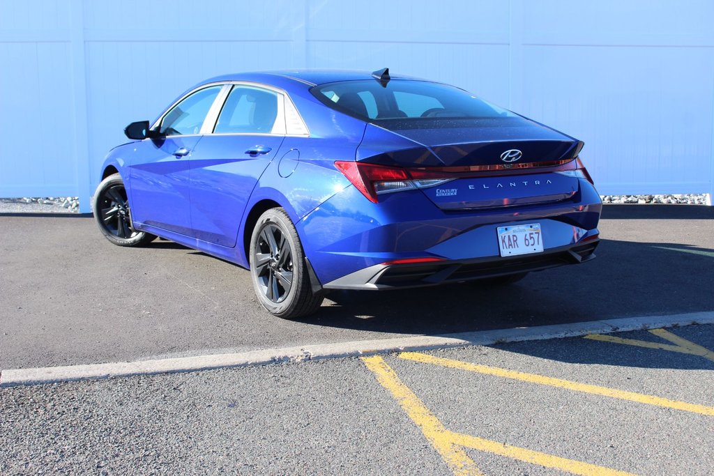 2023 Hyundai Elantra Preferred | HtdSeats | Cam | Warranty to 2028 in Saint John, New Brunswick - 5 - w1024h768px