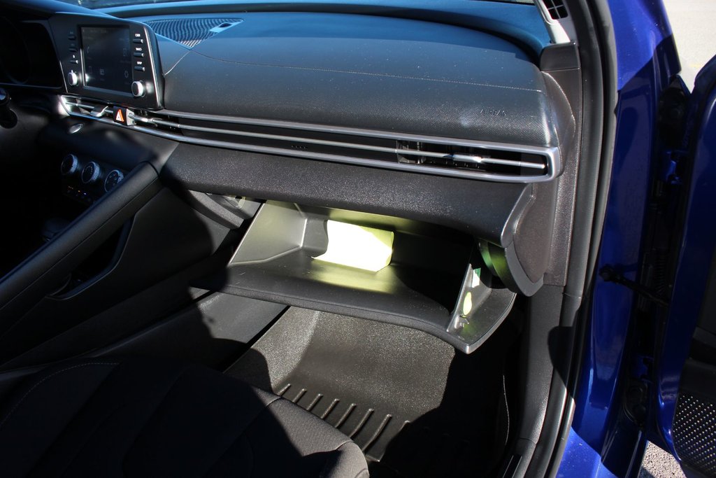 2023 Hyundai Elantra Preferred | HtdSeats | Cam | Warranty to 2028 in Saint John, New Brunswick - 54 - w1024h768px