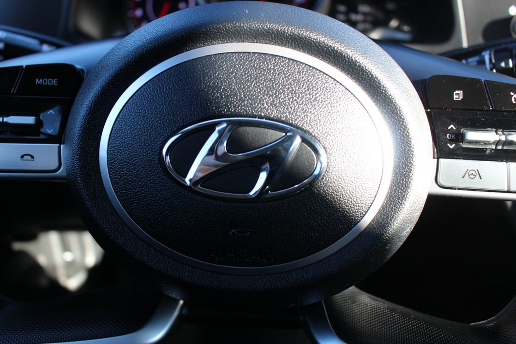 2023 Hyundai Elantra Preferred | HtdSeats | Cam | Warranty to 2028 in Saint John, New Brunswick - 18 - w1024h768px