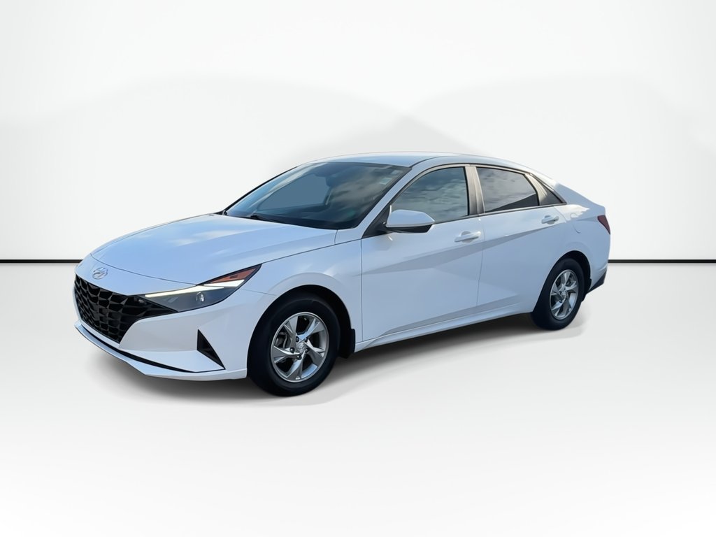 2023 Hyundai Elantra Essential | HtdSeats| Cam | Warranty to 2028 in Saint John, New Brunswick - 4 - w1024h768px