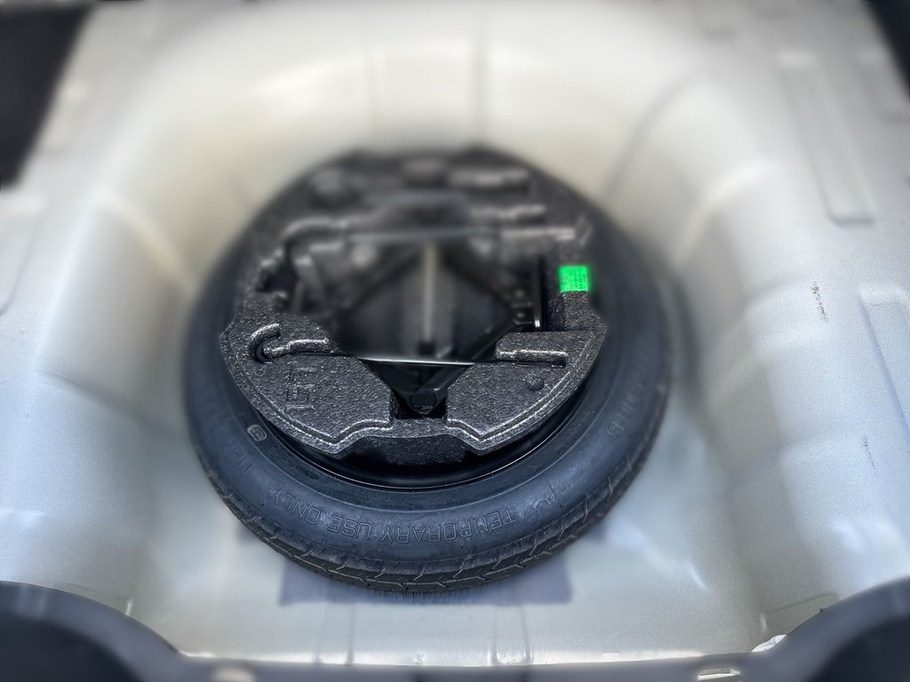 2023 Hyundai Elantra Essential | HtdSeats| Cam | Warranty to 2028 in Saint John, New Brunswick - 35 - w1024h768px