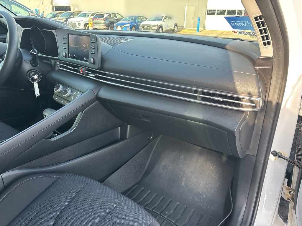 2023 Hyundai Elantra Essential | HtdSeats| Cam | Warranty to 2028 in Saint John, New Brunswick - 41 - w1024h768px