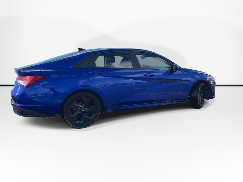 Hyundai Elantra Preferred | Cam | HtdSeats | Warranty to 2028 2023 à Saint John, Nouveau-Brunswick - 9 - w1024h768px