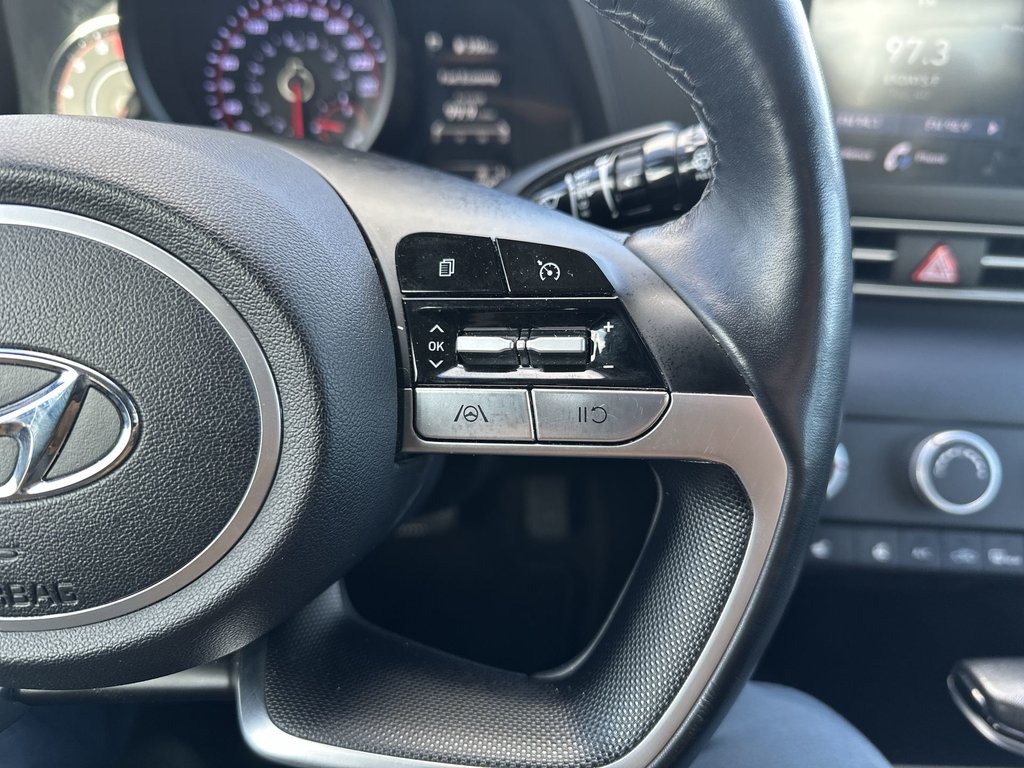 Hyundai Elantra Preferred | Cam | HtdSeats | Warranty to 2028 2023 à Saint John, Nouveau-Brunswick - 21 - w1024h768px