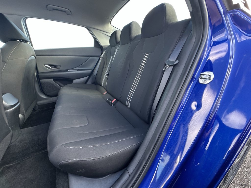 Hyundai Elantra Preferred | Cam | HtdSeats | Warranty to 2028 2023 à Saint John, Nouveau-Brunswick - 34 - w1024h768px