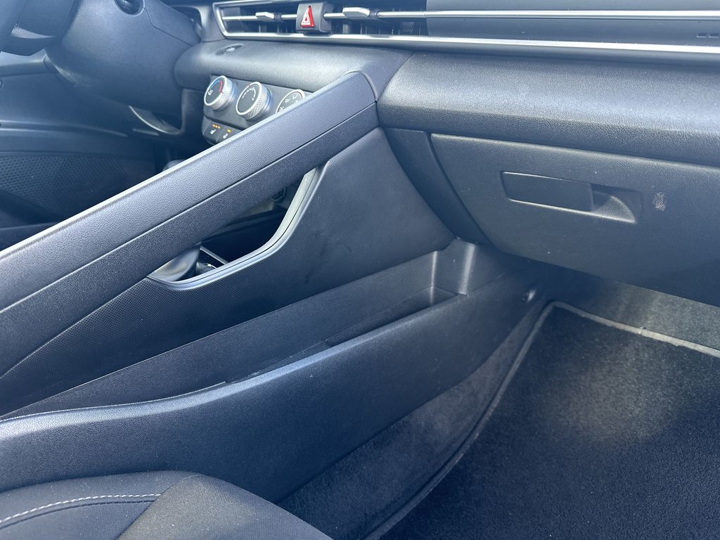 Hyundai Elantra Preferred | Cam | HtdSeats | Warranty to 2028 2023 à Saint John, Nouveau-Brunswick - 45 - w1024h768px