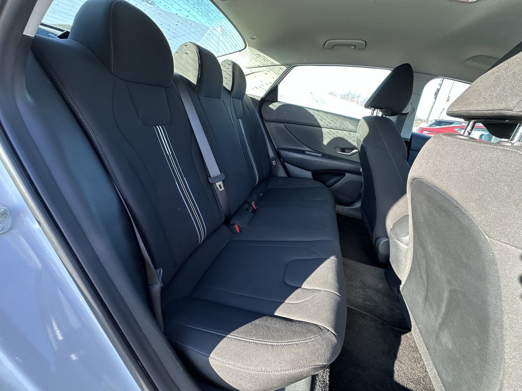 2023 Hyundai Elantra in Antigonish, Nova Scotia - 39 - w1024h768px